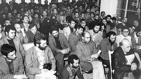 پردهای از زندگی هویدا