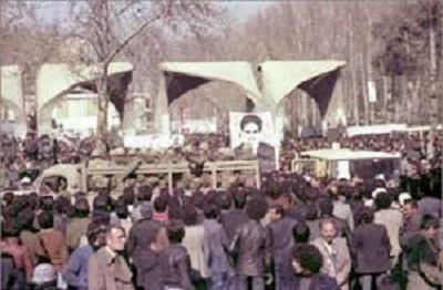 انقلاب فرهنگی و چرایی تعطیلی دانشگاه های کشور