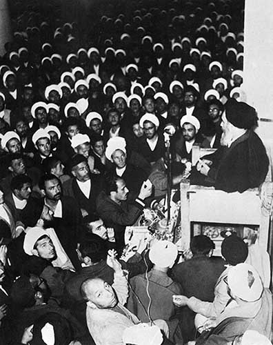 امام خمینی: اسلام در اعلا مرتبه تمدن است