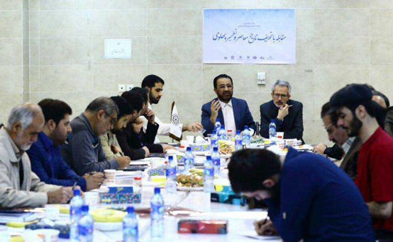 ضرورت مقاله با تحریف تاریخ و تطهیر پهلوی