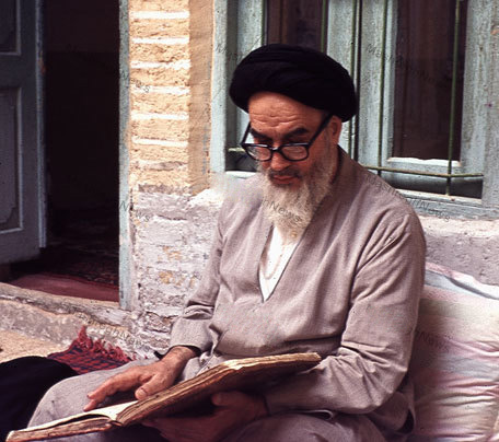 قصیده امام خمینی(ره) در استقبال از بهار